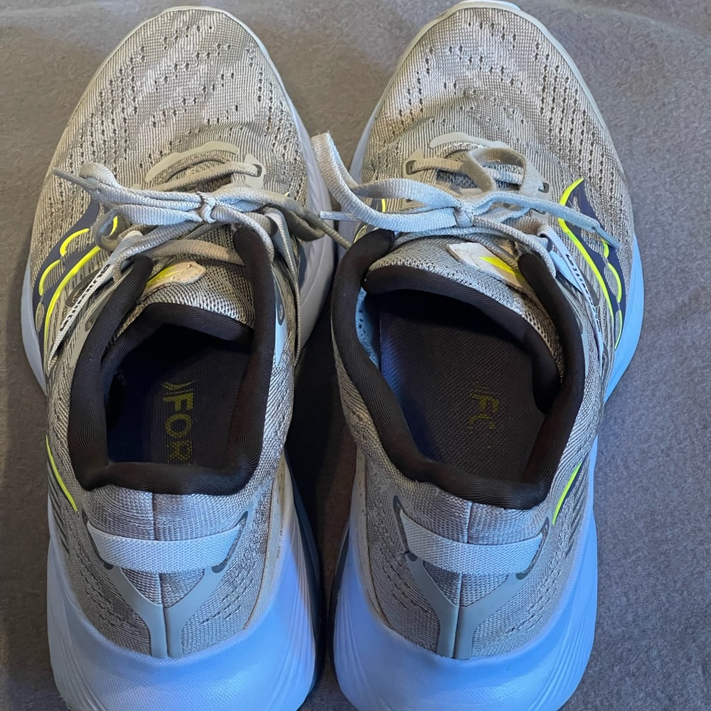 Saucony Guide running shoes women’s size 10.5 pre-owned condition - Picture 3 of 9